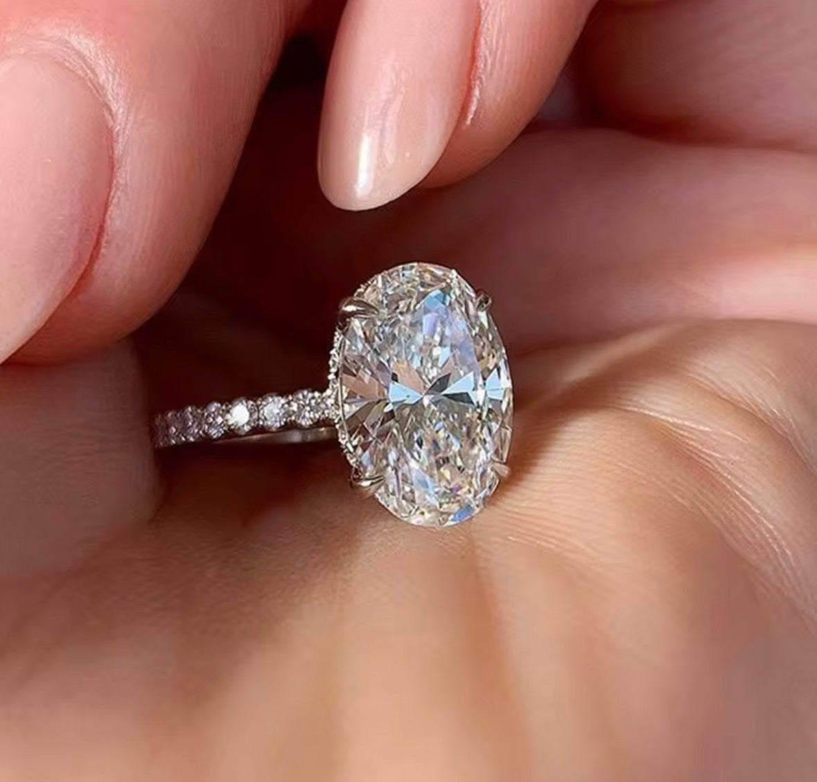 Oval Ring New RTS